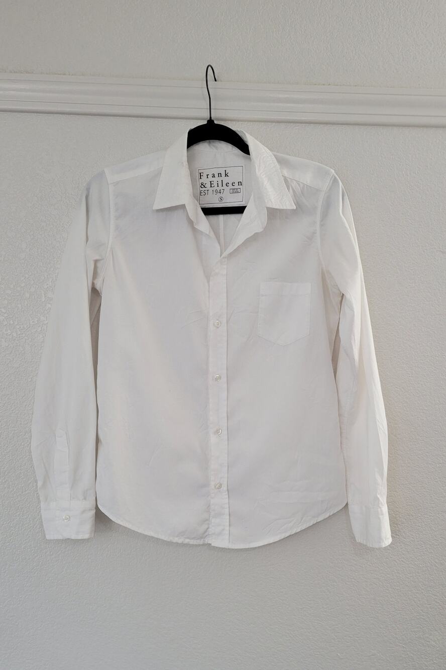 Frank & Eileen Barry Shirt Womens Small White 100% Cotton Button Down Made USA